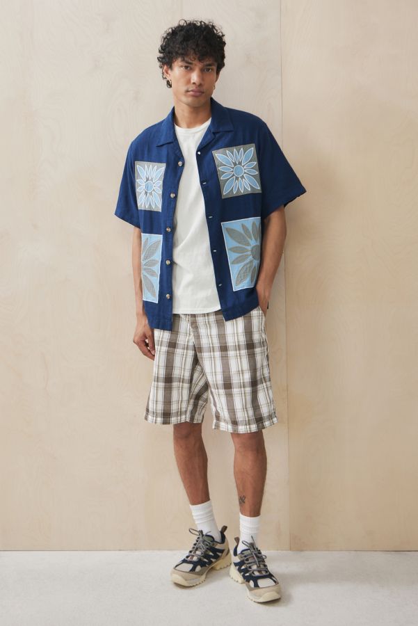 Slide View: 2: UO Embroidered Patch Shirt