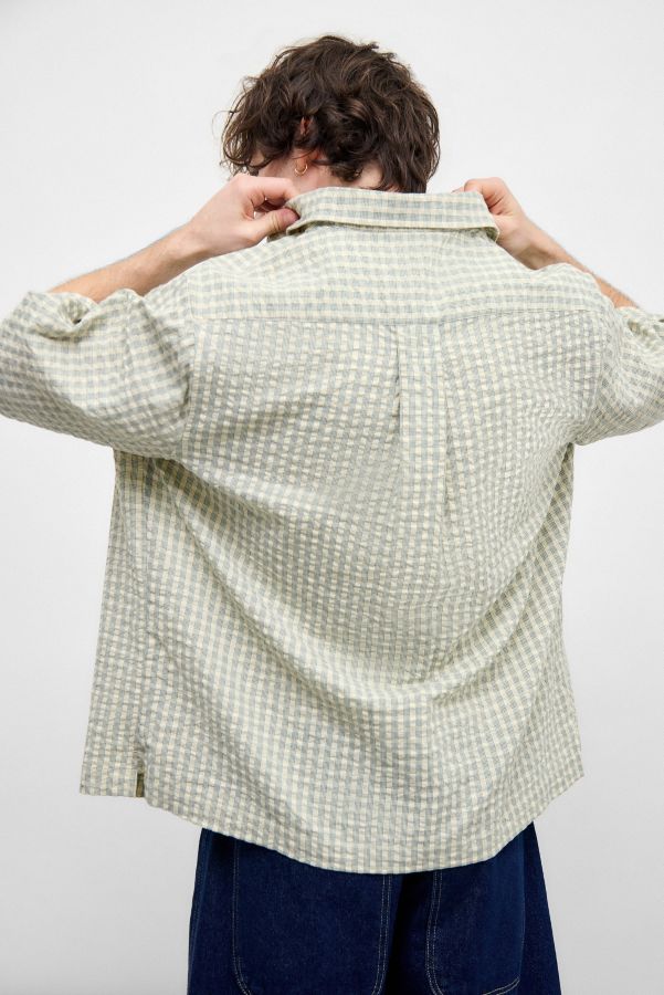 Vista diapositiva: 4: BDG Check Seersucker Shirt