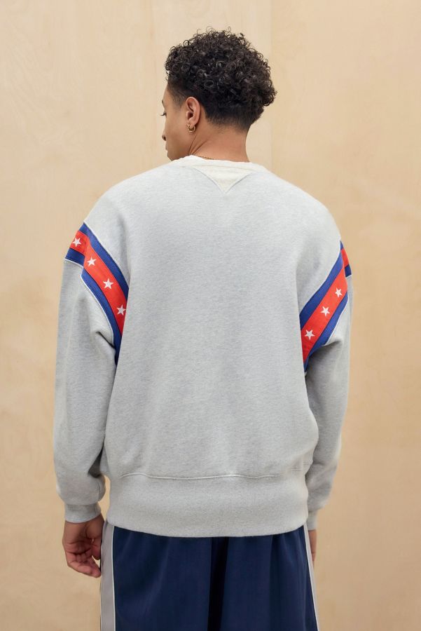 Slide View: 3: Sweat-shirt Champion Gris 50s Original Chaud