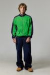 Thumbnail View 3: iets frans... Green Panel Track Top