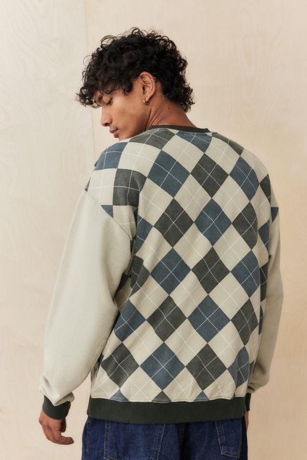 Slide View: 4: BDG Argyle Washed Sweatshirt