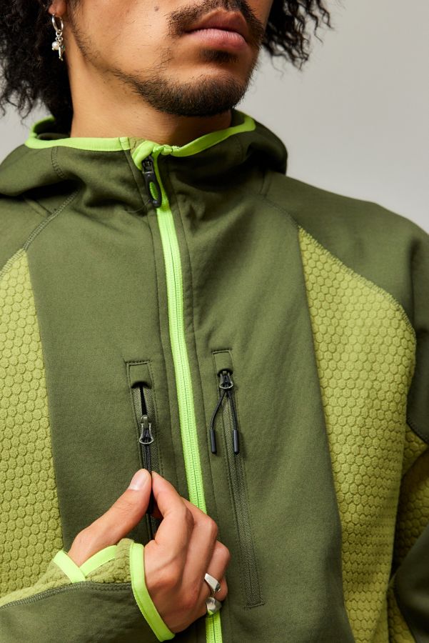 Slide View: 2: Oakley Dunkle Bürste Drift Tech Fleece