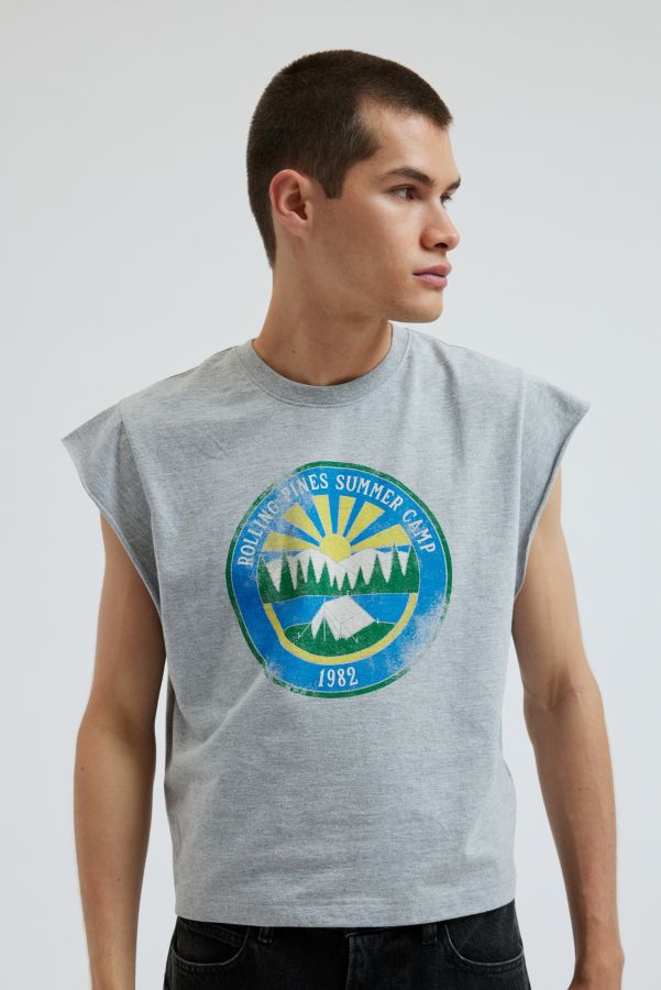 Slide View: 1: BDG Grayson Cut-Off T-Shirt