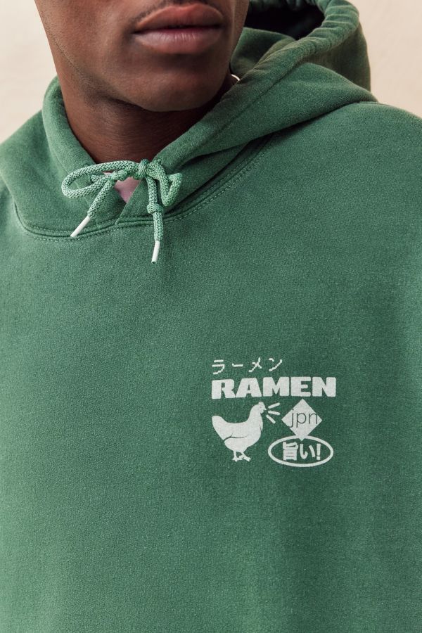 Slide View: 3: Sweat à capuche ramen vert UO