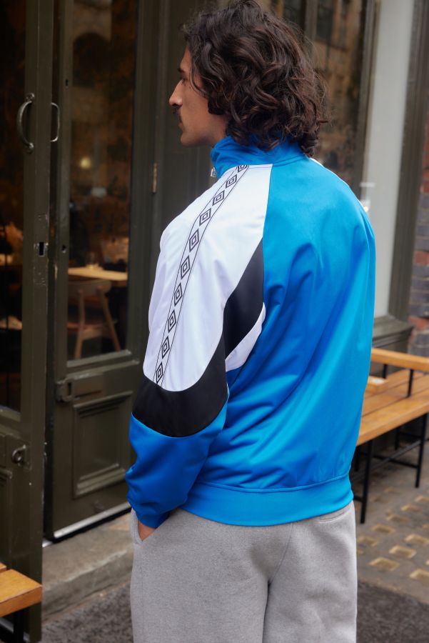 Slide View: 4: Umbro UO Exklusiv Blau Gestreift Track Jacke