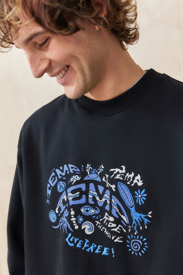 Slide View: 2: Temp Surf Co UO Exklusiv Schwarz Reite Die Welle Sweatshirt