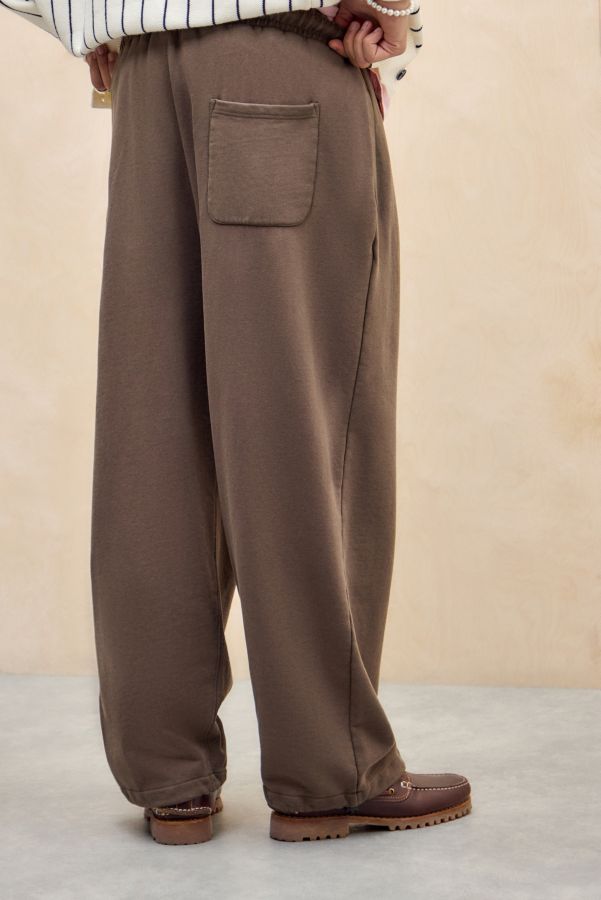 Slide View: 4: iets frans... Taupe Harri Joggers