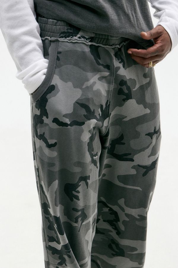 Slide View: 3: Jaded London Black Camo Monster Joggers