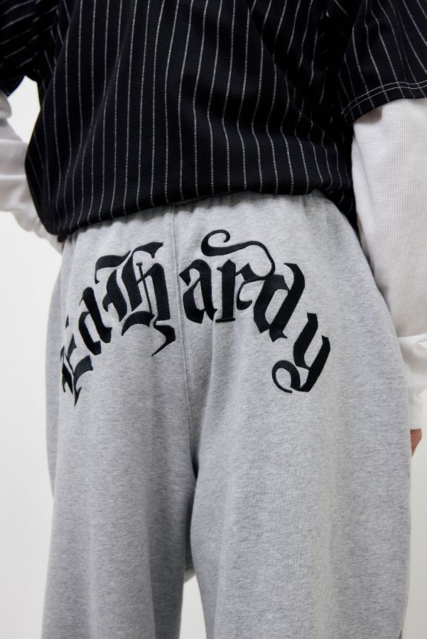 Vista diapositiva: 4: Ed Hardy UO Exclusive Grey Dragon Wide Leg Joggers