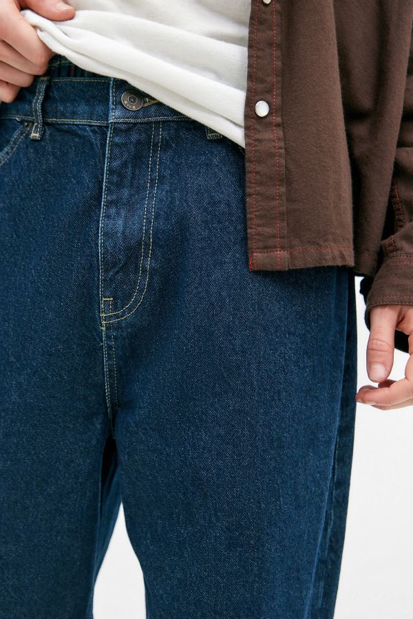 Slide View: 3: BDG Rinse Wash Jack Jeans