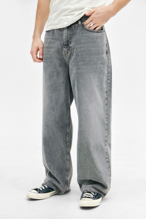 Slide View: 2: BDG Smokey Grey Jack Jeans