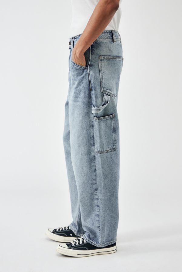 Vista de diapositivas: 3: BDG Light Wash Jeans de carpintero 