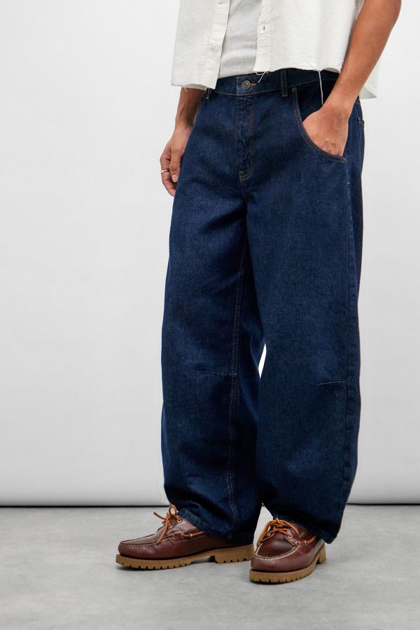 Slide View: 1: BDG Cacoon Indigo Jeans