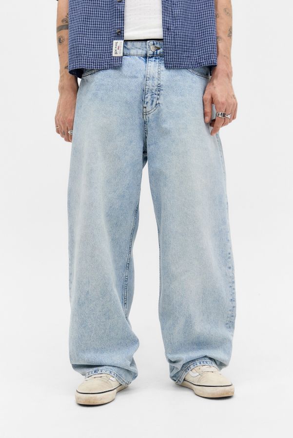 Slide View: 1: BDG Jack Bleach Acid Wash Jeans