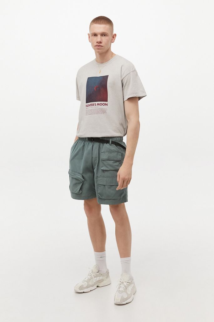 Urban Outfitters UtilityCargoshorts in Grün Urban Outfitters DE