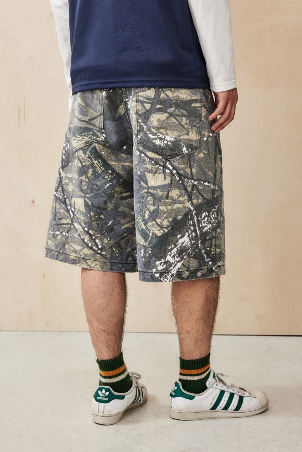 Vista de diapositivas: 4: Pantalones Cortos Colossus de Camuflaje Jaded London Exclusivos de UO