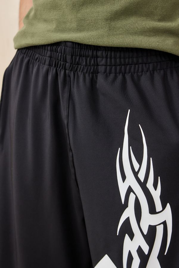 Slide View: 3: Jaded London Schwarz Asteroid Basketball Shorts