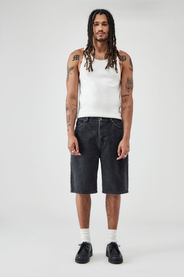 Slide View: 5: BDG – Jeansshorts „Jack“ in gewaschenem Schwarz