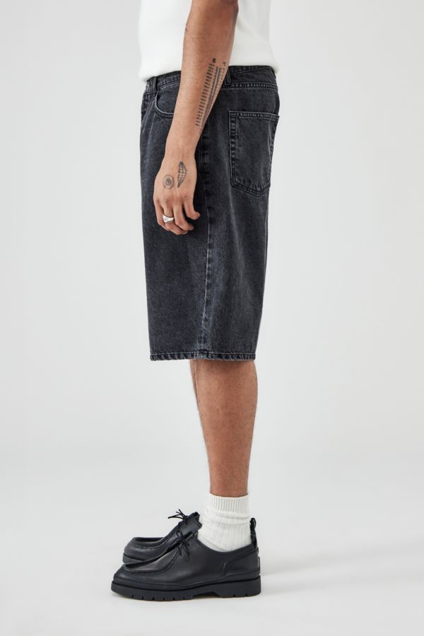 Slide View: 7: BDG – Jeansshorts „Jack“ in gewaschenem Schwarz