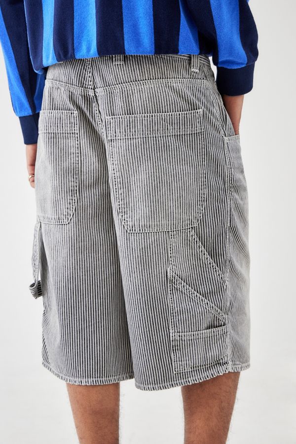 Vista de diapositivas: 2: BDG Grey Ticking Stripe Oversized Carpenter Shorts