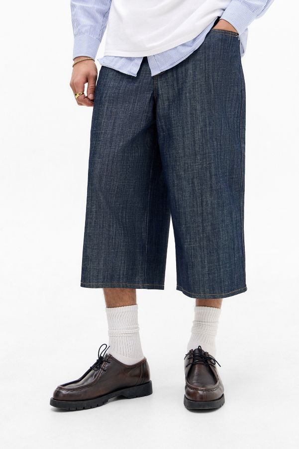 Slide View: 1: BDG Maxwell Greencast Shorts