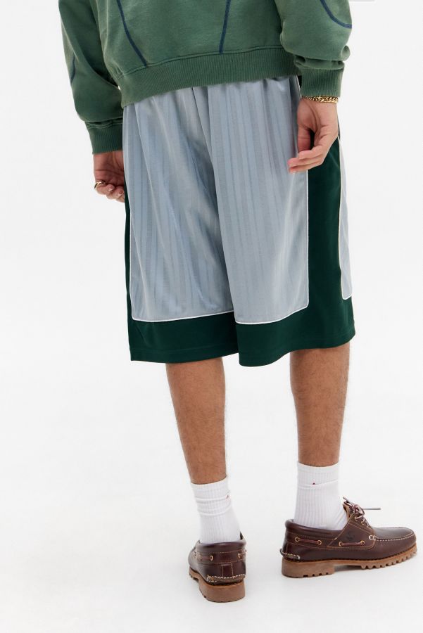 Vista de diapositivas: 5: iets frans... Pantalones Cortos de Baloncesto de Tricot Gris