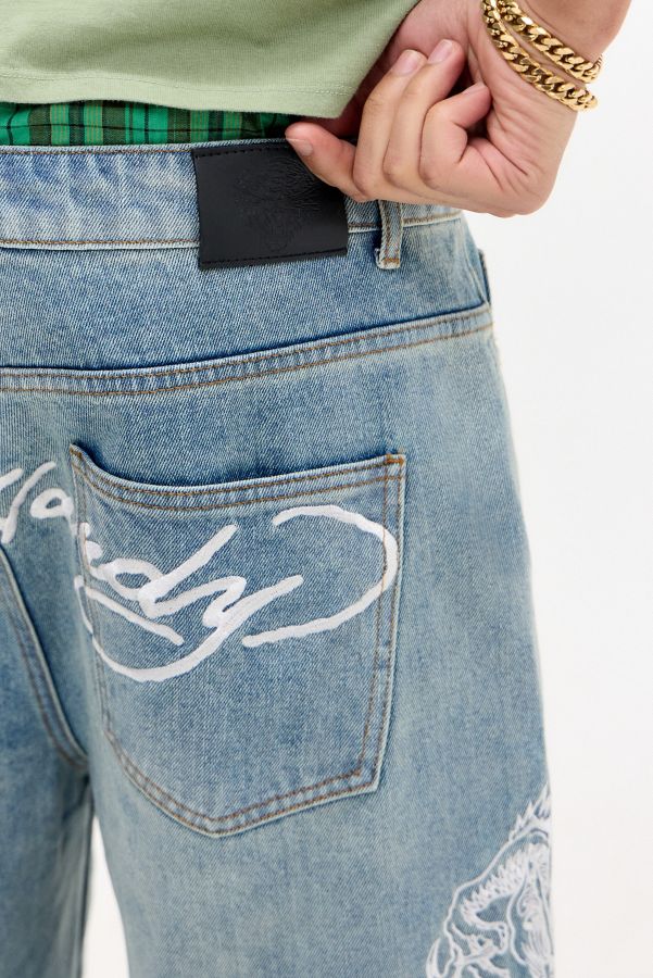 Slide View: 5: Ed Hardy UO Exclusive Jorts de Panneautage Bleu Moyen