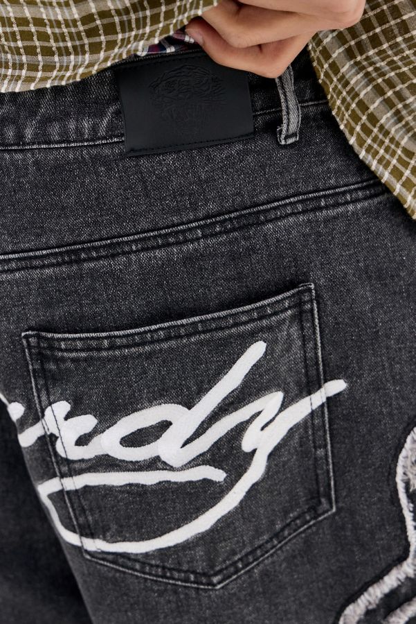 Slide View: 5: Short Ed Hardy UO Exclusif Noir avec Appliqué Flamme