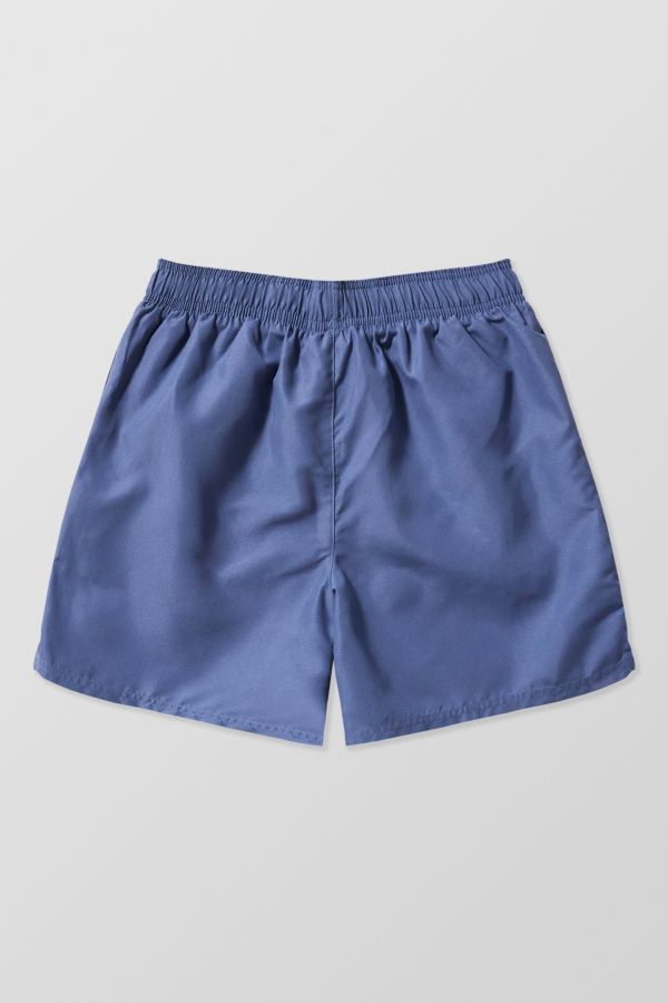 Slide View: 8: Nike Swim UO Exclusive – Badeshorts in Donnerblau