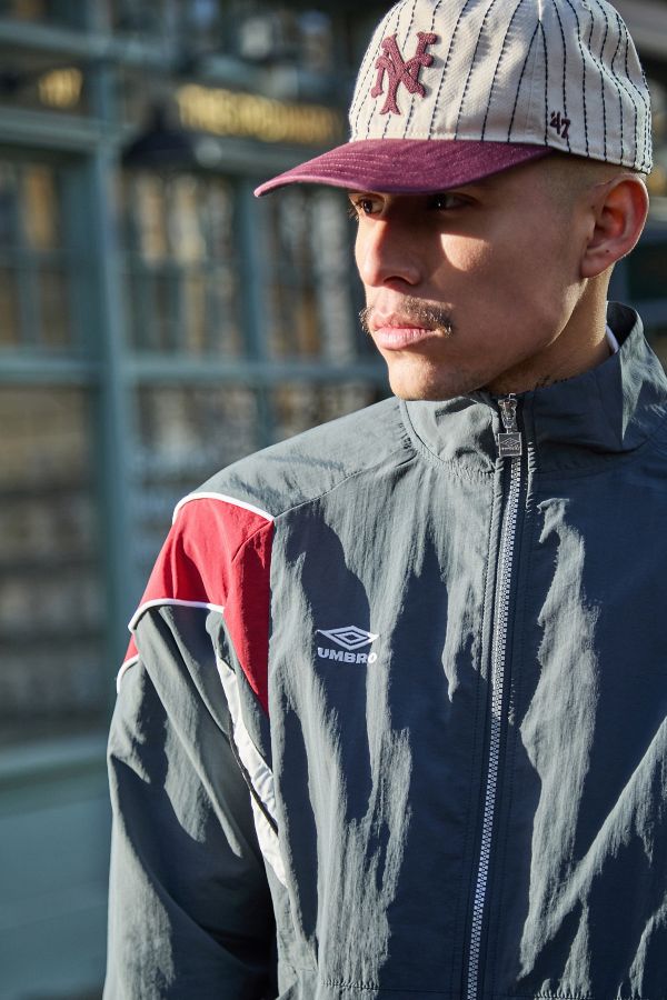 Slide View: 1: Umbro Iron Gate Relaxed Track Jacket