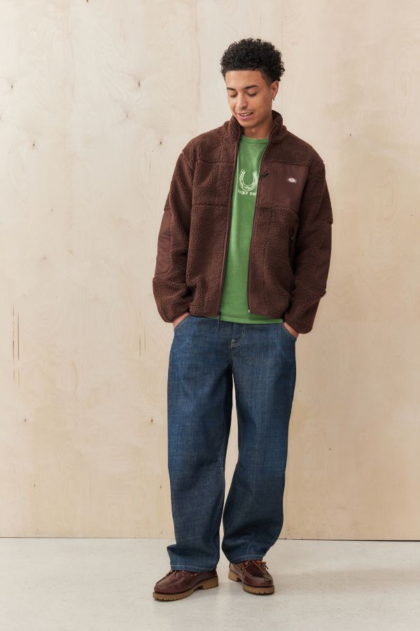 Slide View: 3: Veste Sherpa Marron Dickies UO Exclusive