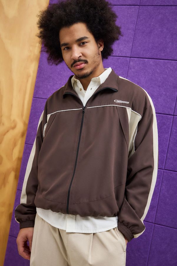 Vista diapositiva: 1: iets frans... Brown Mesh Track Jacket