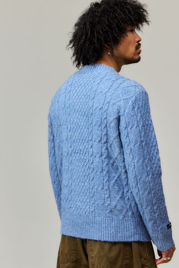 Slide View: 4: Pull en maille torsadée bleu moelleux BDG