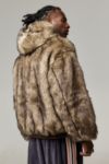 Visualizzazione miniature 4: Felpa con Cappuccio Silvio Faux Fur Marrone Scuro BDG