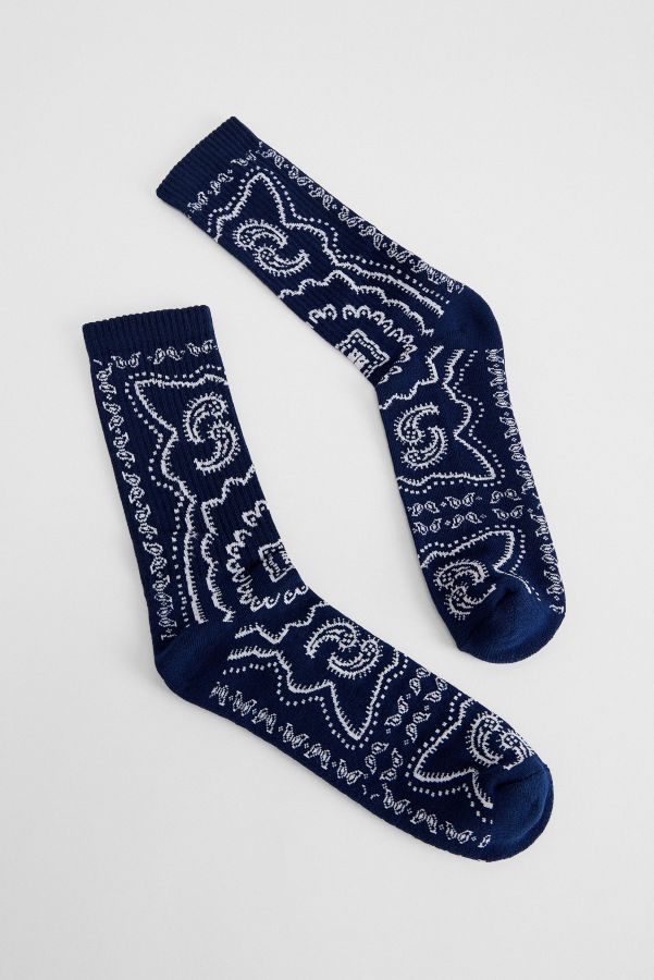 Slide View: 1: Chaussettes bandana bleu marine UO