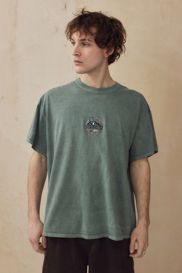 Slide View: 1: UO Green Destiny T-Shirt