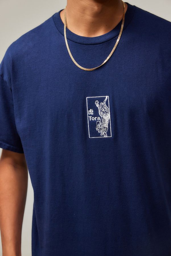 Slide View: 2: UO Navy Tora Tiger T-Shirt