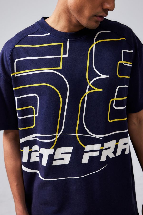 Slide View: 2: iets frans... 68 T-Shirt