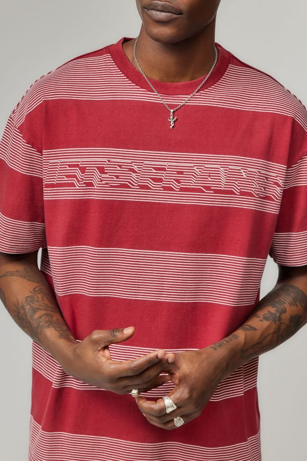 Slide View: 1: iets frans... Burgundy 3D Stripe T-Shirt