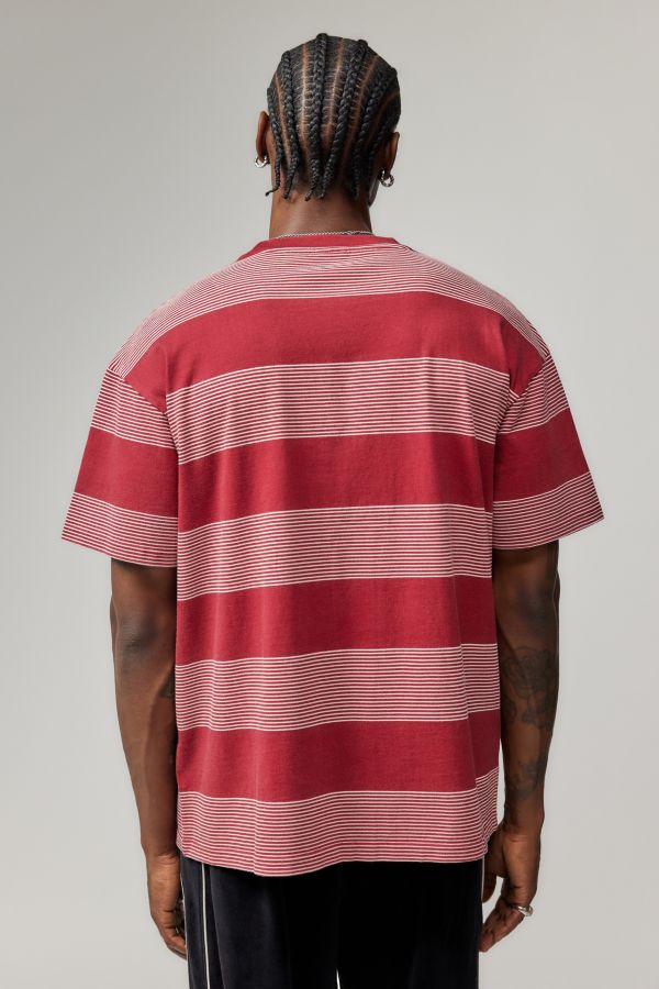 Slide View: 3: iets frans... Burgundy 3D Stripe T-Shirt