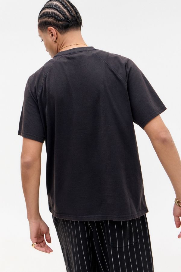 Vista diapositiva: 3: iets frans... Black Waffle Panel T-Shirt