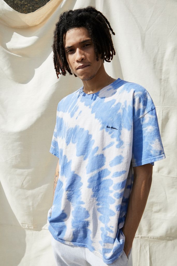 iets frans... Blue Corner Tie-Dye T-Shirt | Urban Outfitters UK