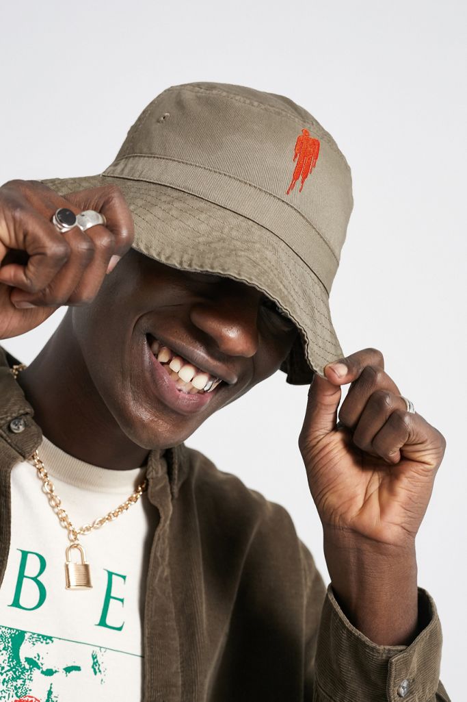 Billie Eilish Uo Exclusive Bucket Hat Urban Outfitters Uk