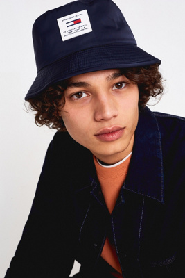 tommy jeans reversible bucket hat