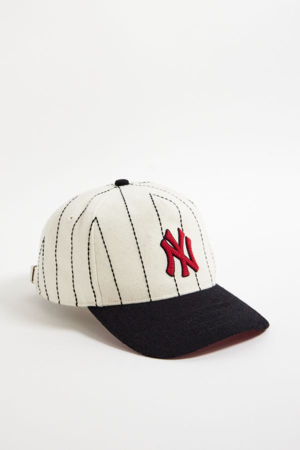 Vista diapositiva: 1: Cappellino da Baseball '47 Brand UO Esclusivo NY Yankees Melton