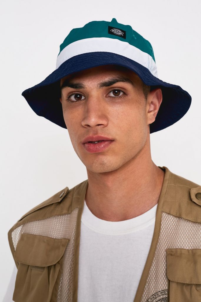 Dickies Freeville Green Bucket Hat | Urban Outfitters UK