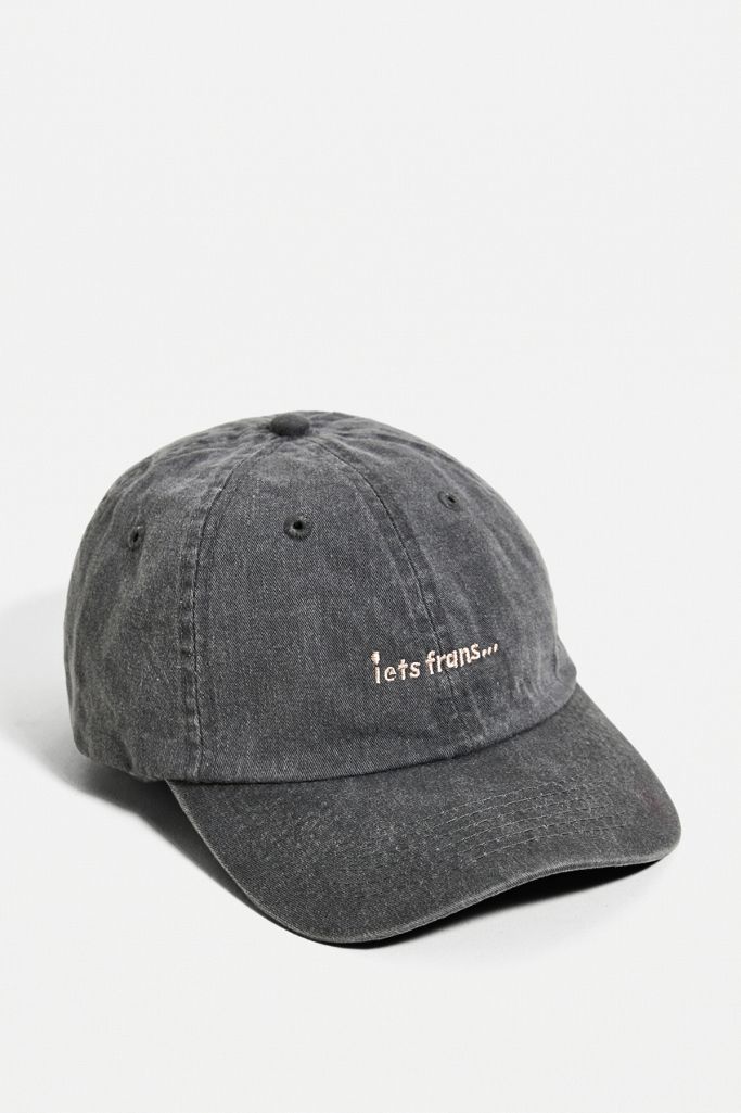 iets frans... – Cap in verwaschenem Schwarz | Urban Outfitters DE