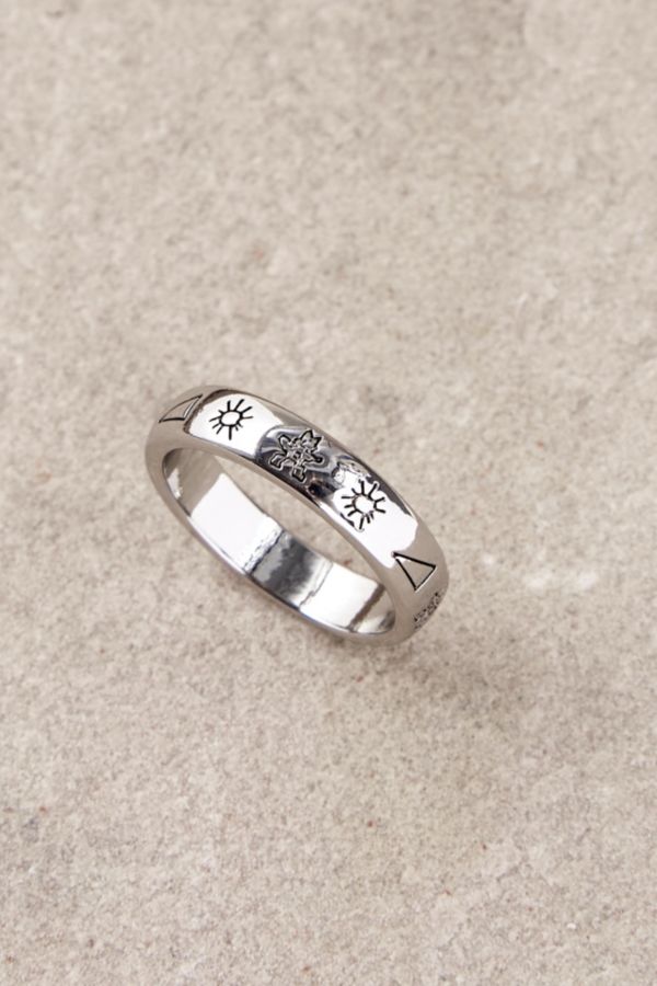 Slide View: 1: UO Nomad Engraved Ring 