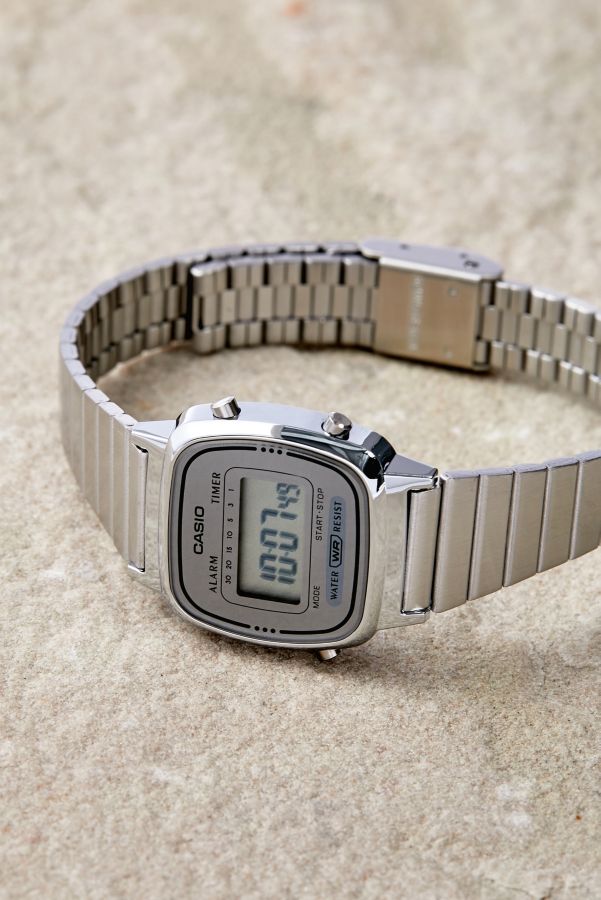 Slide View: 2: Casio – Armbanduhr „LA67OWEA-7EF“ in Silber