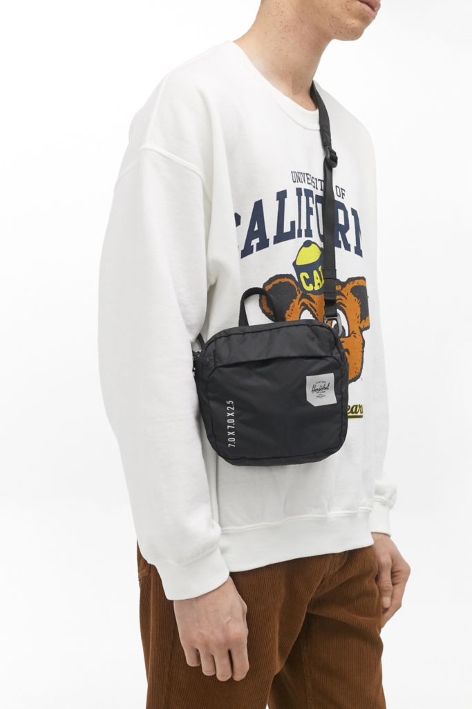 Herschel Supply Co. Trail Ultralight Black Bum Bag | Urban Outfitters UK